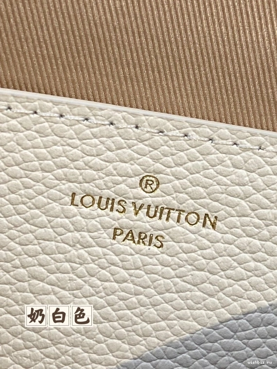 WIS LOUIS On VUITTON Métis Wallet Chain 0318